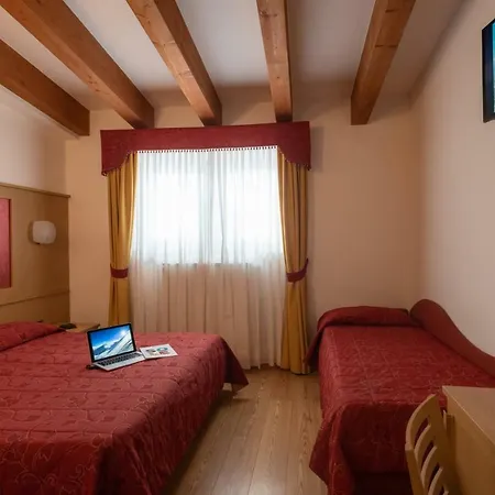 Otel Angelo